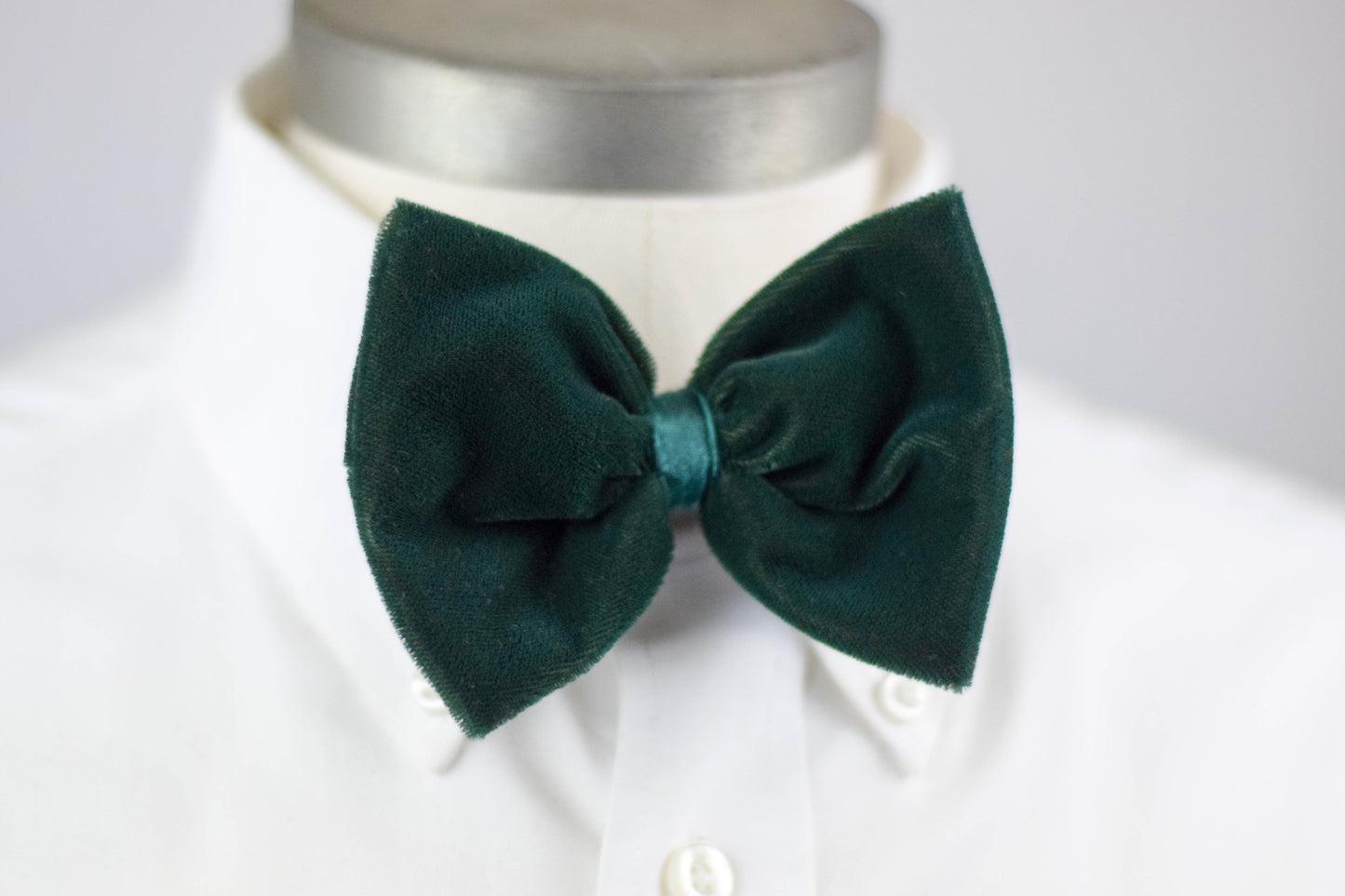 Green Velvet & Satin Bow Tie